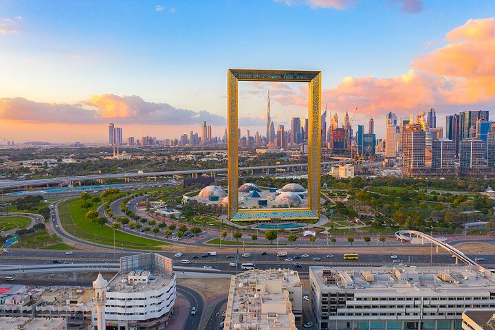 Experience breathtaking sunsets and expansive views from Dubai Frame. Walk on a glass walkway interact with visual displays and sip coffee while overlooking the stunning skyline and musical fountain.